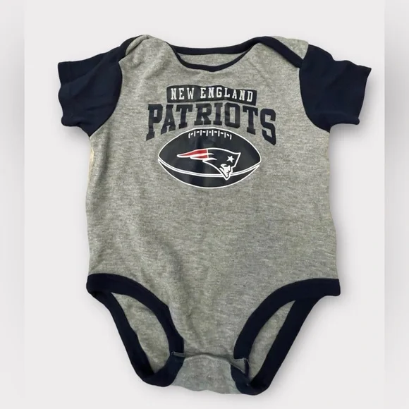 New England Patriots Onsies - Picture 4 of 8